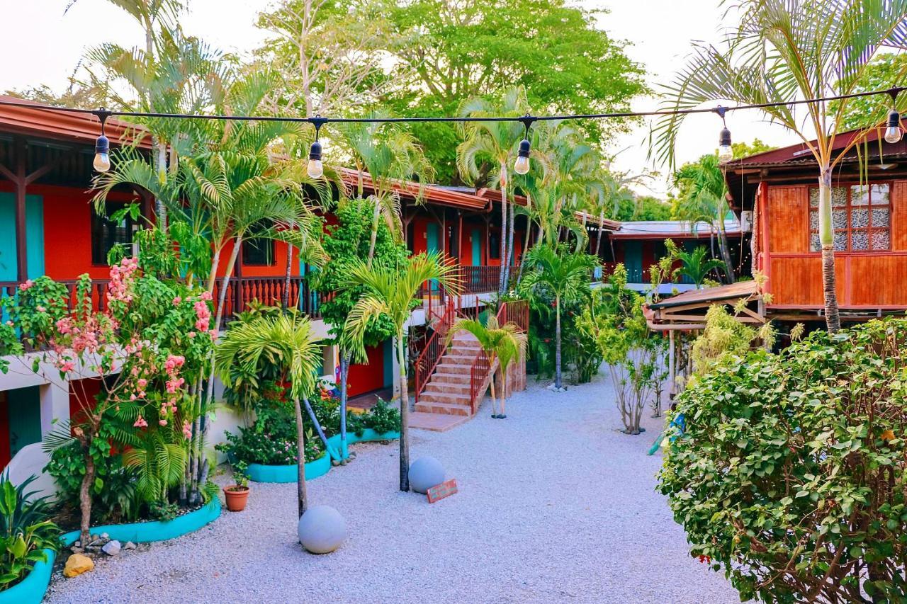 Hotel Blue Iguana Sámara Exteriér fotografie