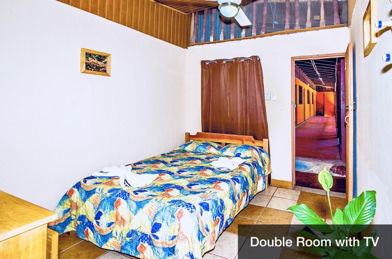Hotel Blue Iguana Sámara Exteriér fotografie